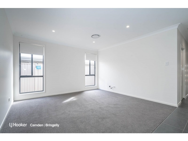 3 Percy Street, Gregory Hills NSW 2557