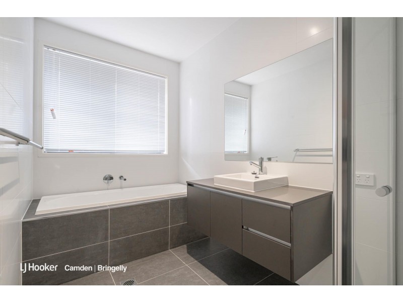 3 Percy Street, Gregory Hills NSW 2557