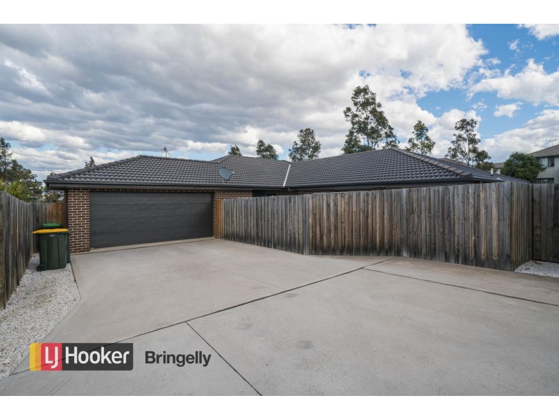 11 Ancona Ave, Spring Farm NSW 2570