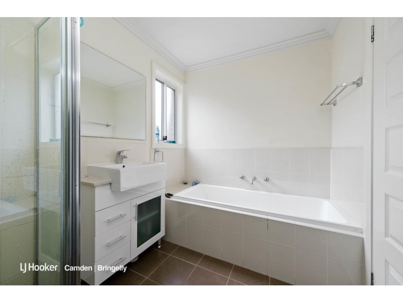 31 Santana Road, Campbelltown NSW 2560