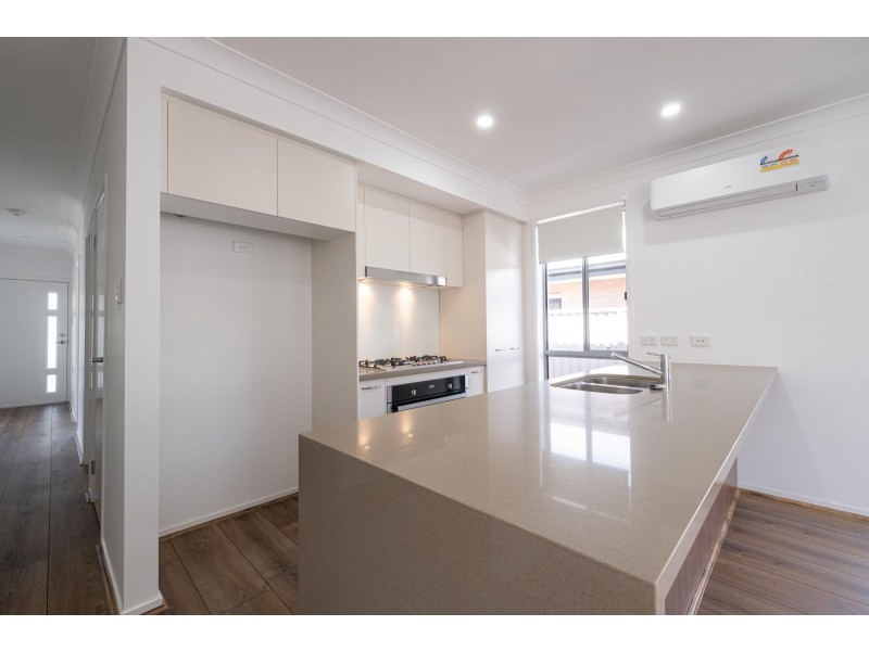 2 Cain Ave, Gregory Hills NSW 2557