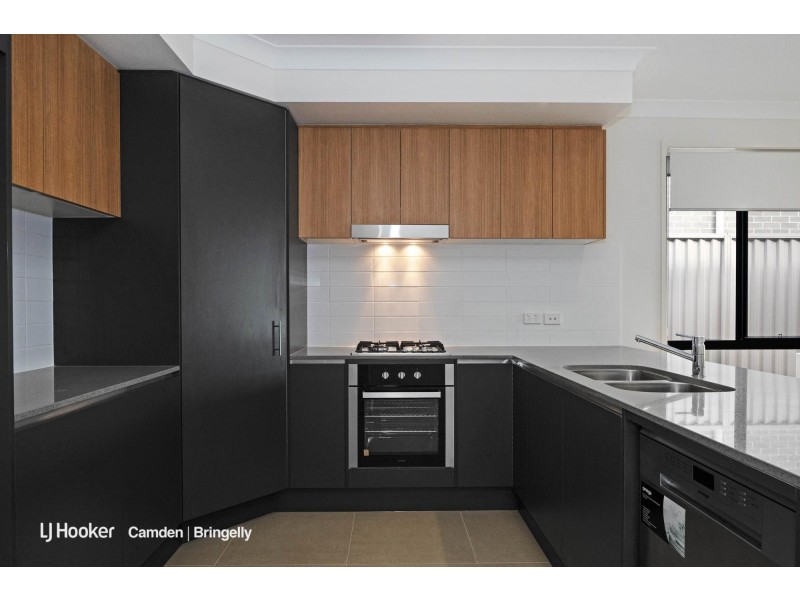 29 Battam Road, Gregory Hills NSW 2557