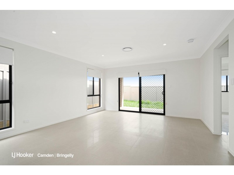 29 Battam Road, Gregory Hills NSW 2557