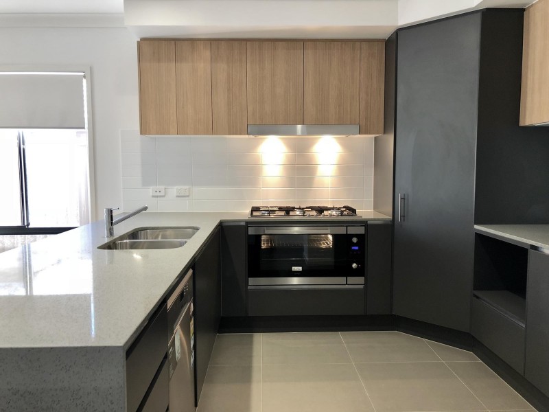 61 Goodluck Circuit, Cobbitty NSW 2570