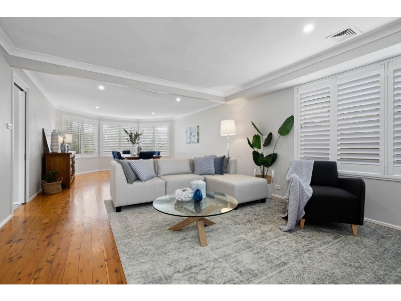 867A Henry Lawson Drive, Picnic Point NSW 2213