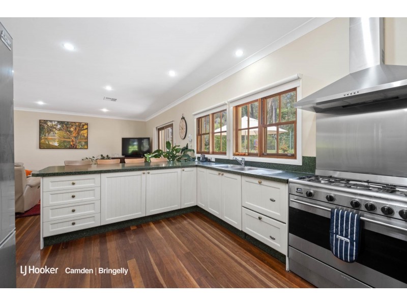 2505 Silverdale Road, Wallacia NSW 2745