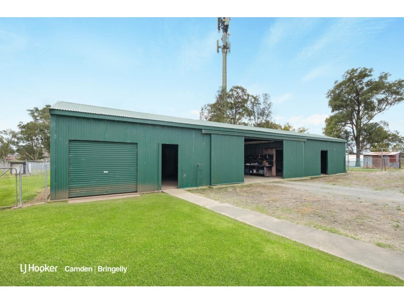 31 Wynyard Avenue, Rossmore NSW 2557