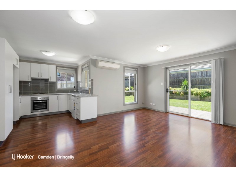 29 Easton Avenue, Spring Farm NSW 2570
