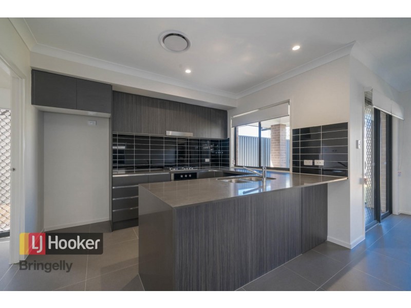 59 Goodluck Circuit, Cobbitty NSW 2570