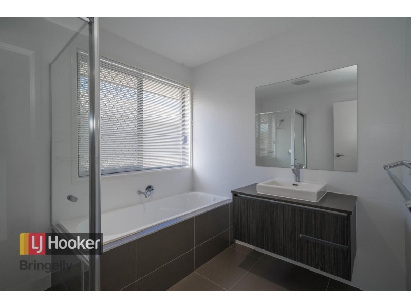 59 Goodluck Circuit, Cobbitty NSW 2570