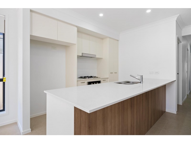 6 Cain Avenue, Gregory Hills NSW 2557