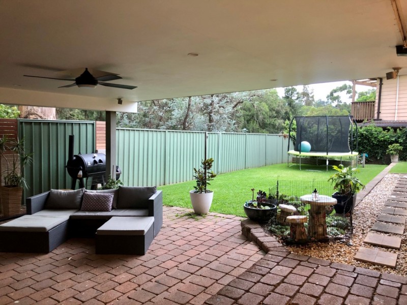 15 Grenache Place, Eschol Park NSW 2558