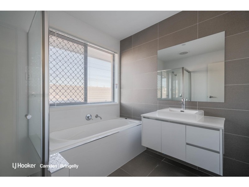 20 Gill St, Cobbitty NSW 2570