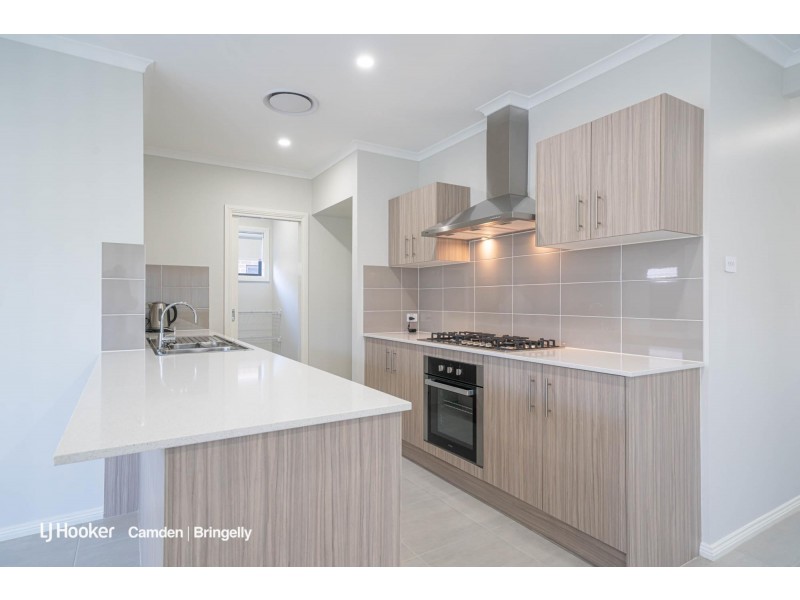 38 Redcap Street, Spring Farm NSW 2570