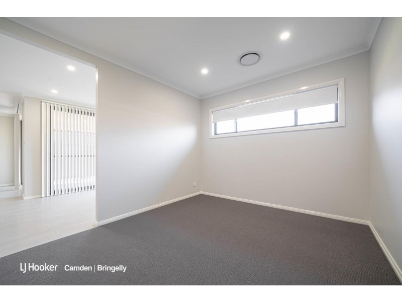 38 Redcap Street, Spring Farm NSW 2570