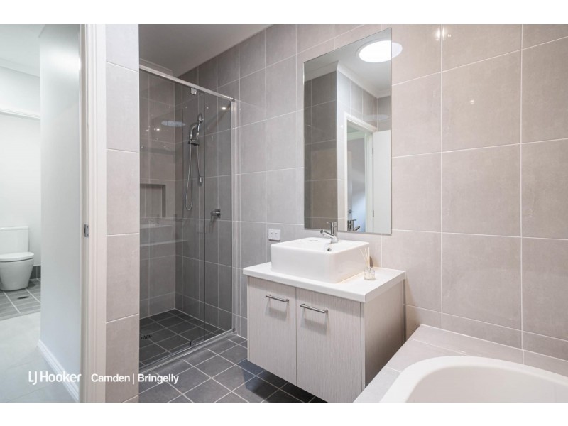 38 Redcap Street, Spring Farm NSW 2570