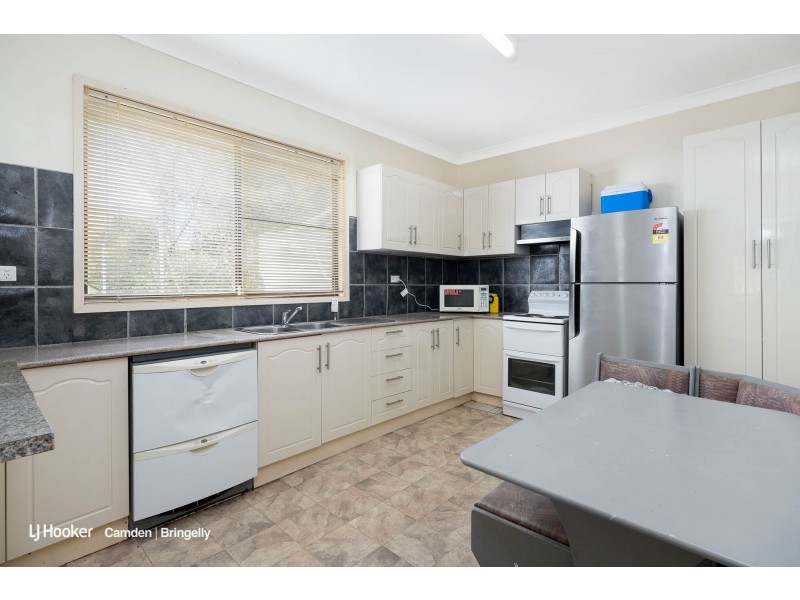 95 Avon Road, Bringelly NSW 2556