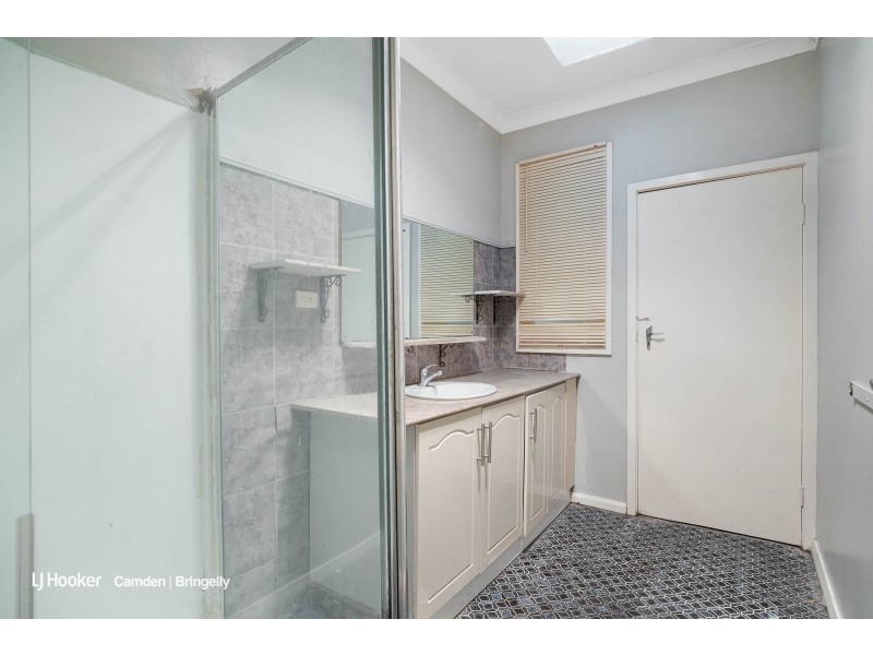 95 Avon Road, Bringelly NSW 2556