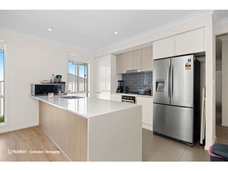 1 Percy Street, Gregory Hills NSW 2557