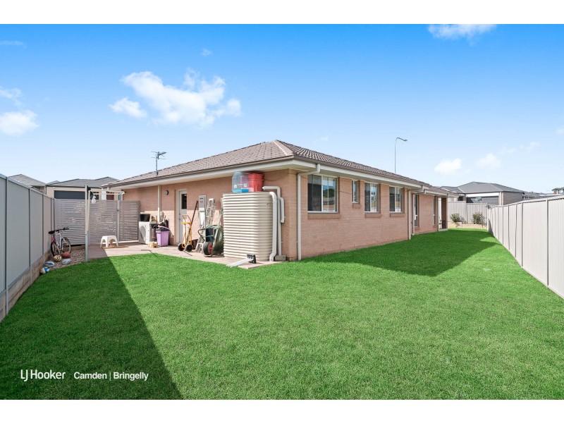 1 Percy Street, Gregory Hills NSW 2557