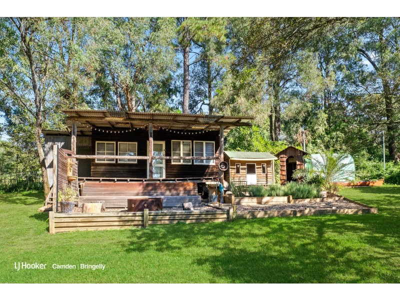 2580 Silverdale Road, Wallacia NSW 2745