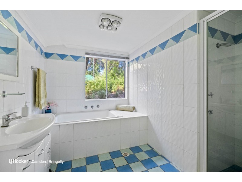 2580 Silverdale Road, Wallacia NSW 2745