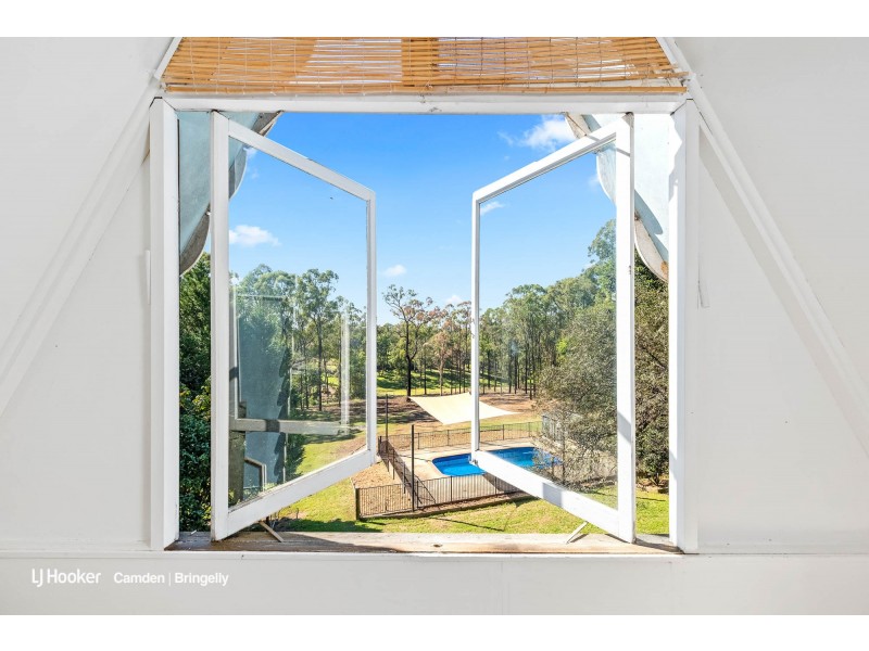 2580 Silverdale Road, Wallacia NSW 2745