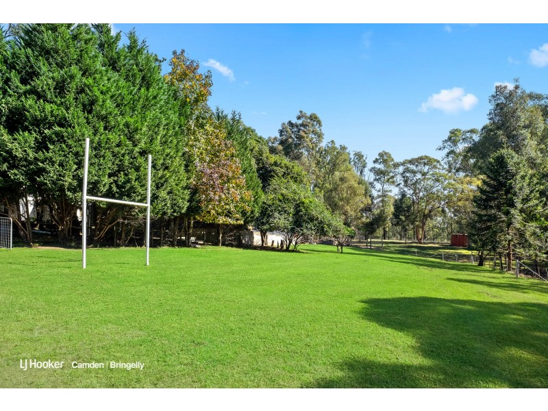 2580 Silverdale Road, Wallacia NSW 2745