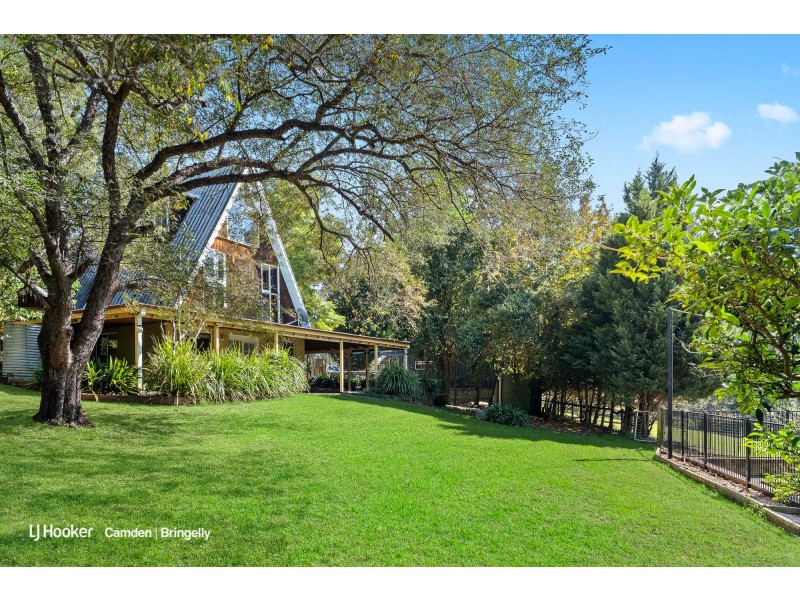 2580 Silverdale Road, Wallacia NSW 2745