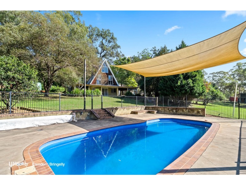 2580 Silverdale Road, Wallacia NSW 2745
