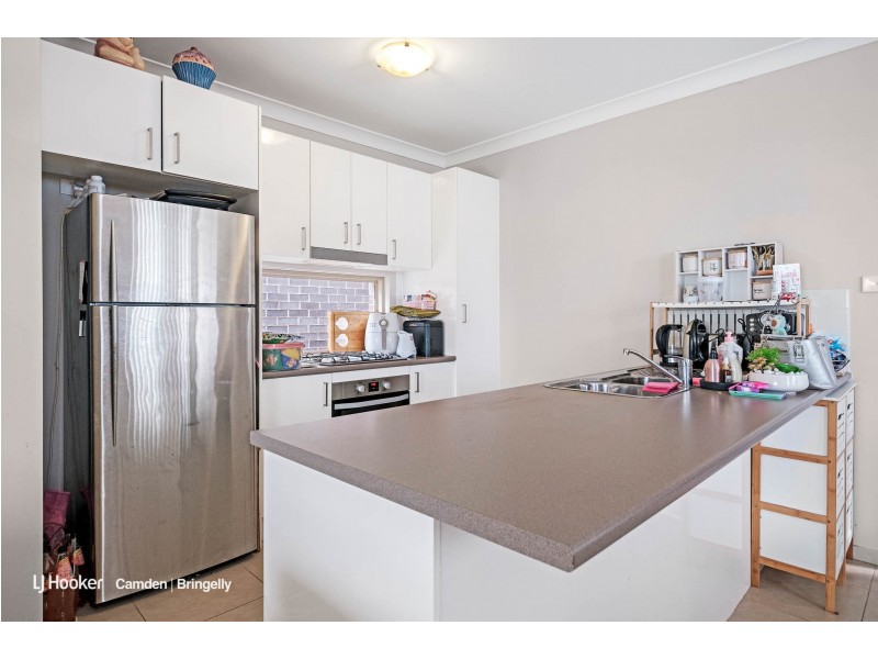 28 Romney Street, Elderslie NSW 2570