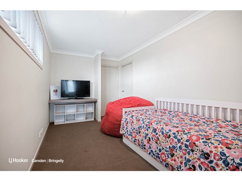 28 Romney Street, Elderslie NSW 2570