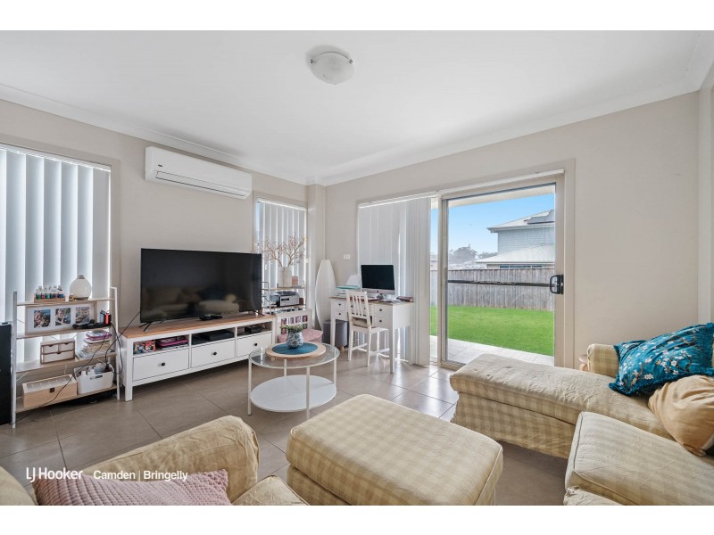 28 Romney Street, Elderslie NSW 2570