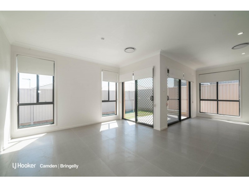 28 Percy Street, Gregory Hills NSW 2557