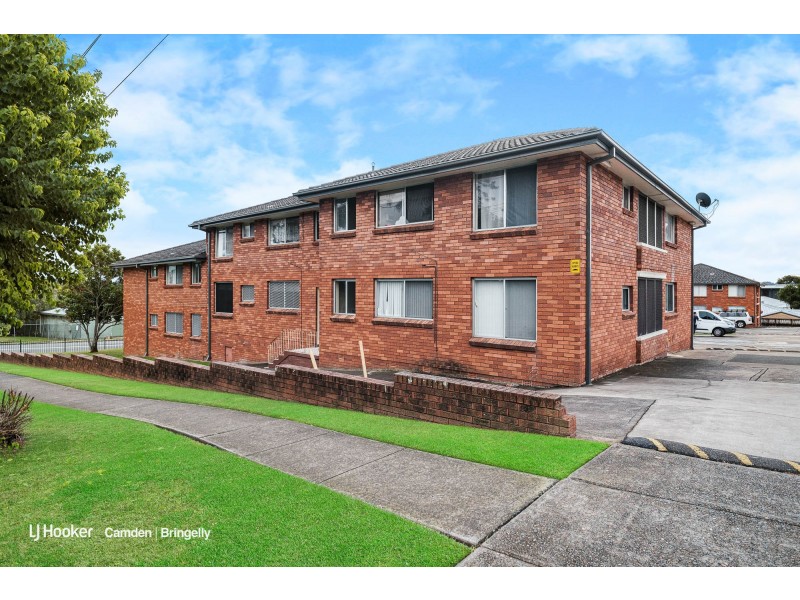 3/102 Dumaresq Street, Campbelltown NSW 2560