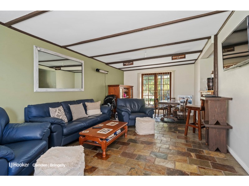 6 Francis Street, Bringelly NSW 2556