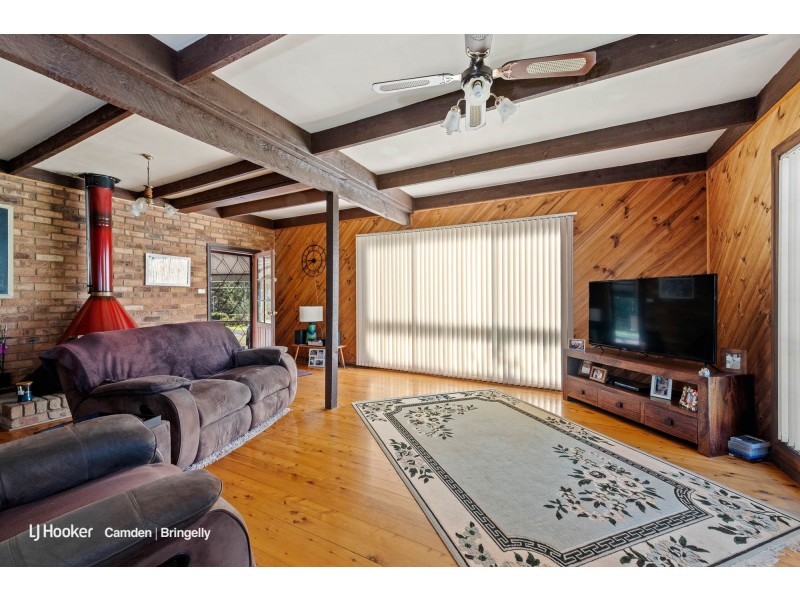 6 Francis Street, Bringelly NSW 2556