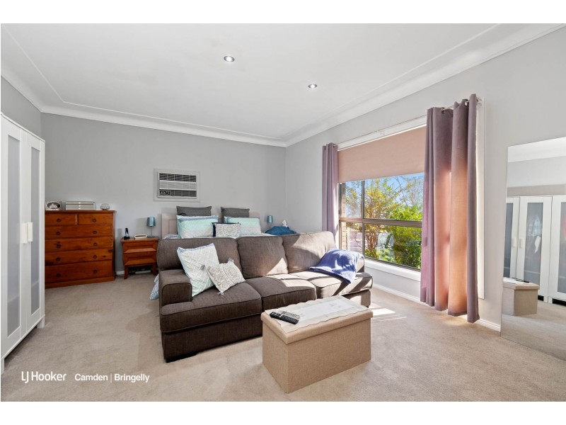 75 Avon Rd, Bringelly NSW 2556