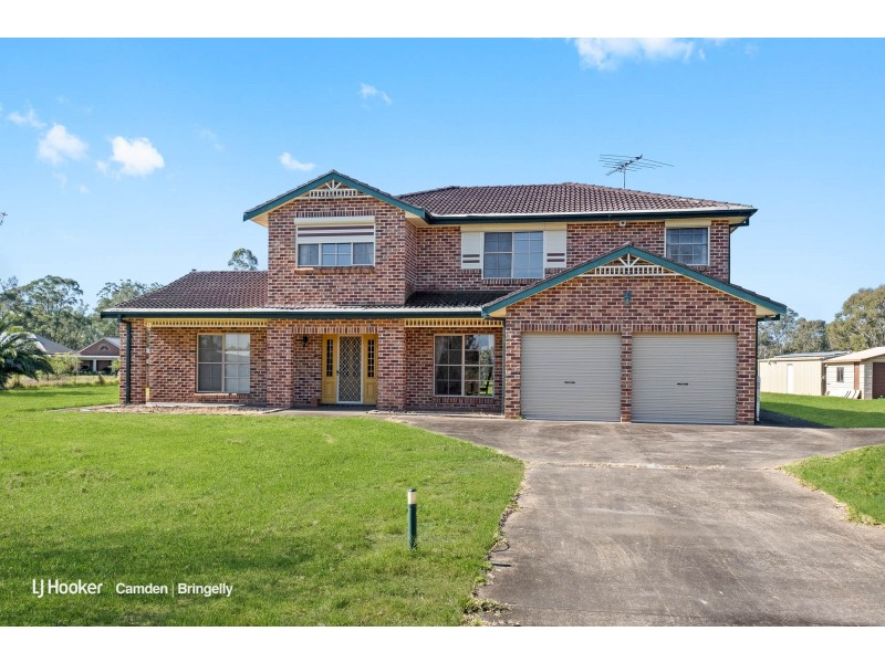 96 Kelvin Park Drive, Bringelly NSW 2556