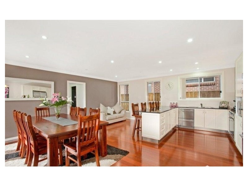 32 Condron Circuit, Elderslie NSW 2570