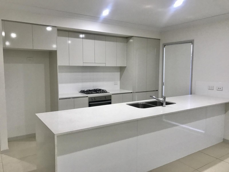 5 Xanadu Place, Gledswood Hills NSW 2557