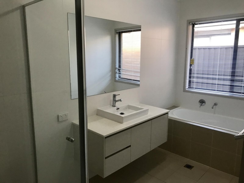 5 Xanadu Place, Gledswood Hills NSW 2557