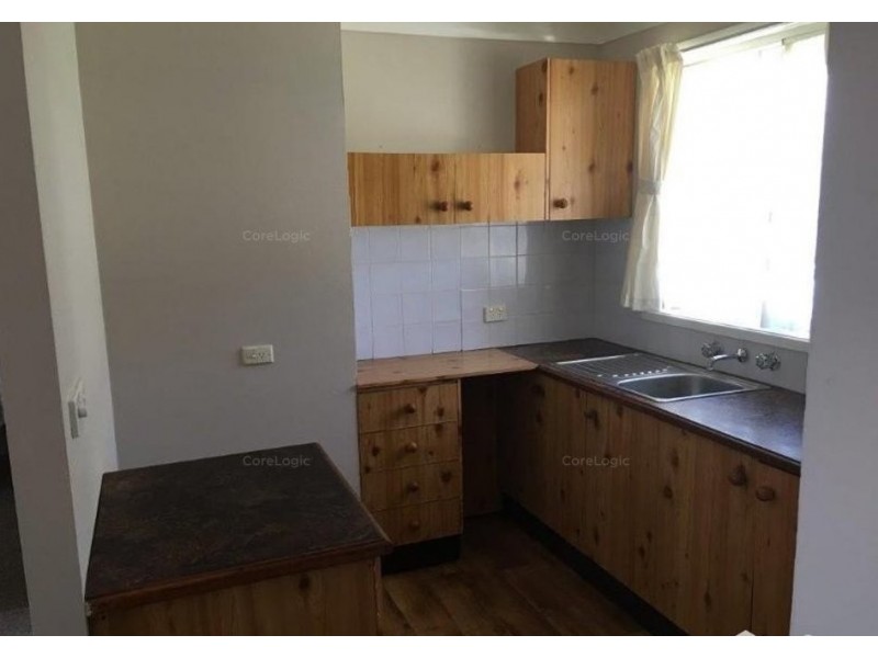 2/20 Stewart Street, Campbelltown NSW 2560