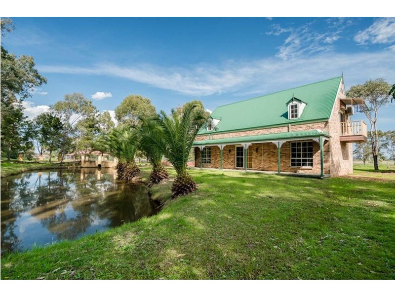6 Carrington Road, Bringelly NSW 2556