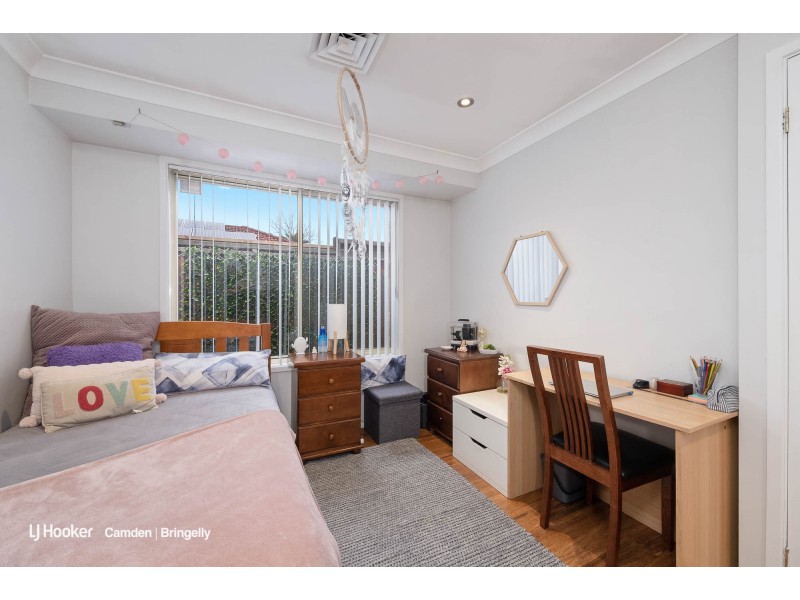 14 Spring Hill Circle, Currans Hill NSW 2567