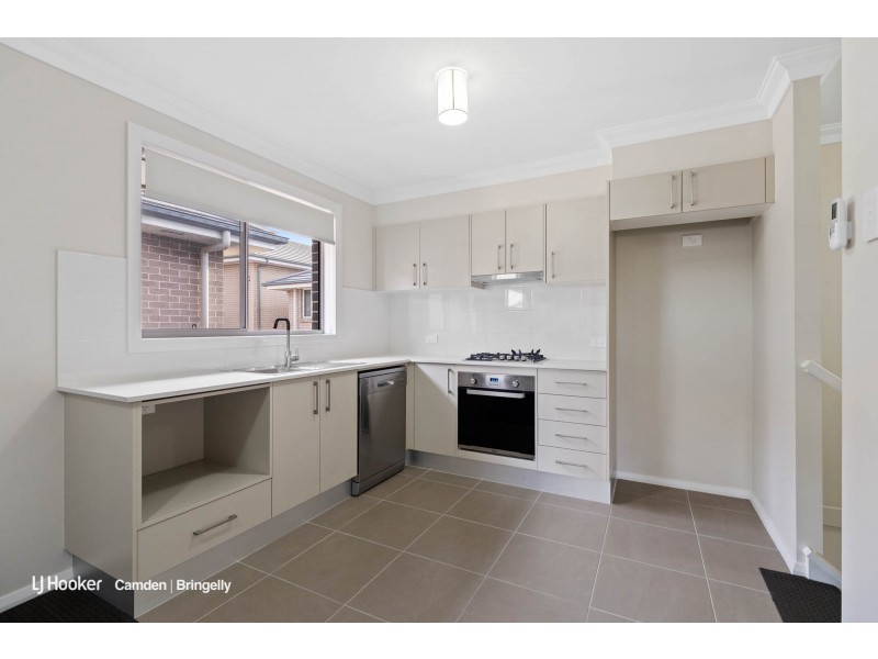9 Mudgee Street, Gregory Hills NSW 2557