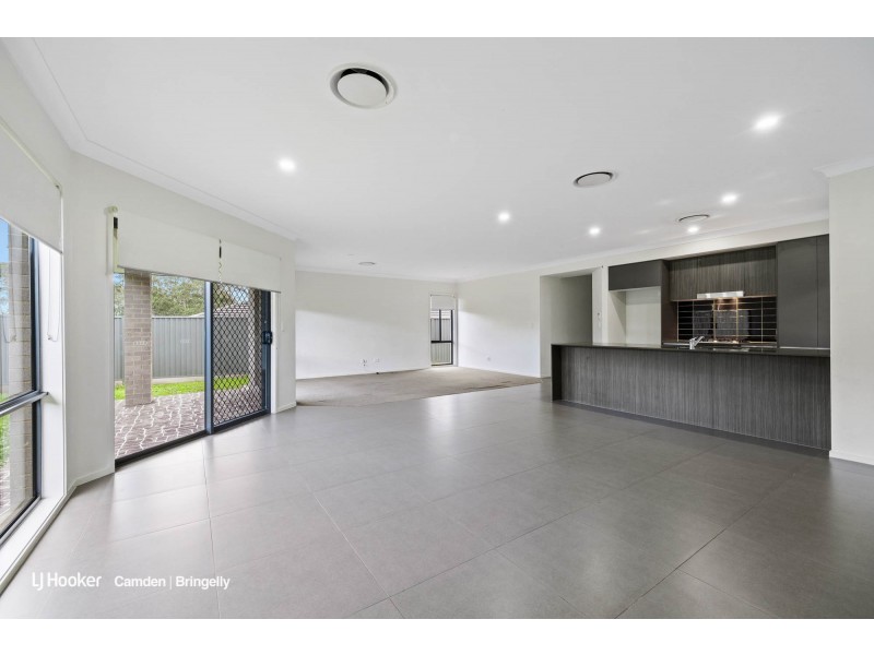 63 Goodluck Circuit, Cobbitty NSW 2570
