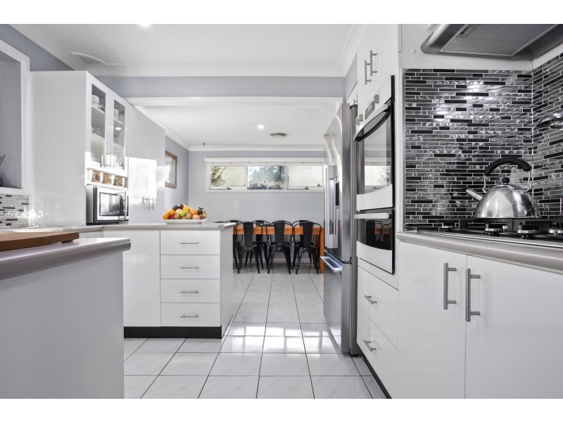 34 Burke Street, Ruse NSW 2560