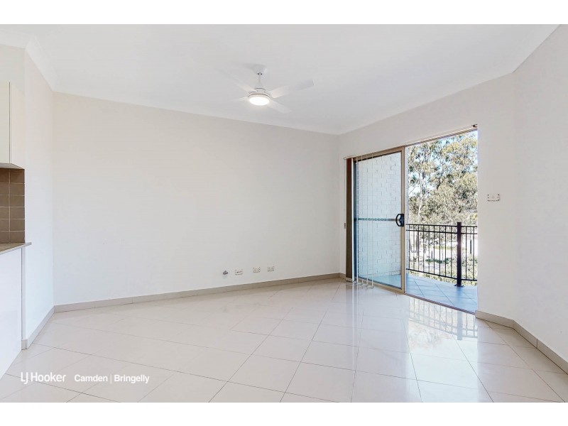 28/41 Woodhouse Drive, Ambarvale NSW 2560