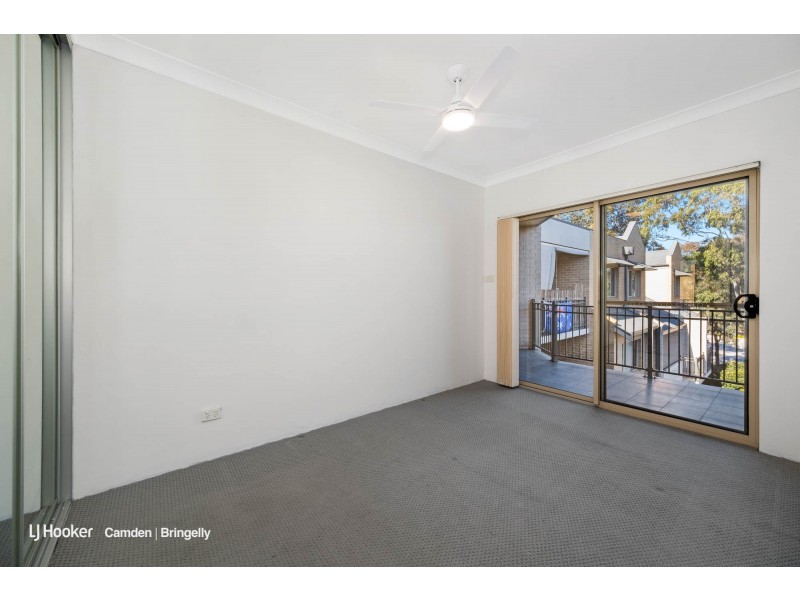 28/41 Woodhouse Drive, Ambarvale NSW 2560